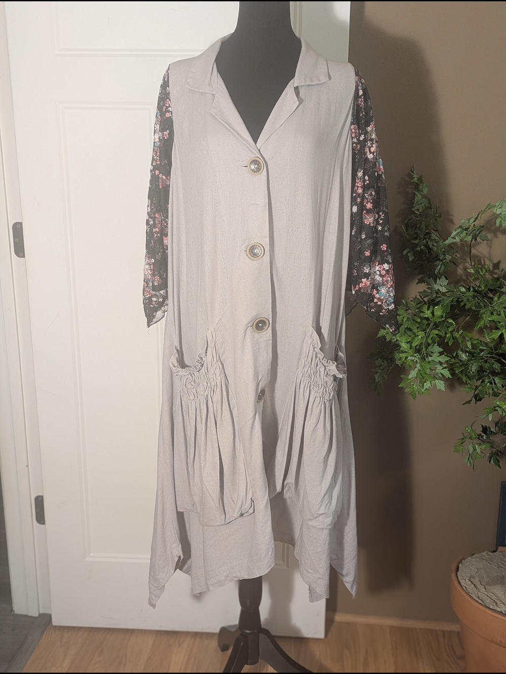For Cynthia Light Gray Lagenlook High-Low Linen Blend Dress. Sz L.